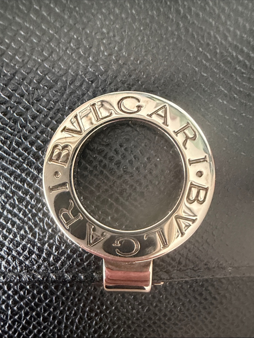 Bulgari Black Textured Leather Compact Wallet with Signature Ring - Picture 4 of 12